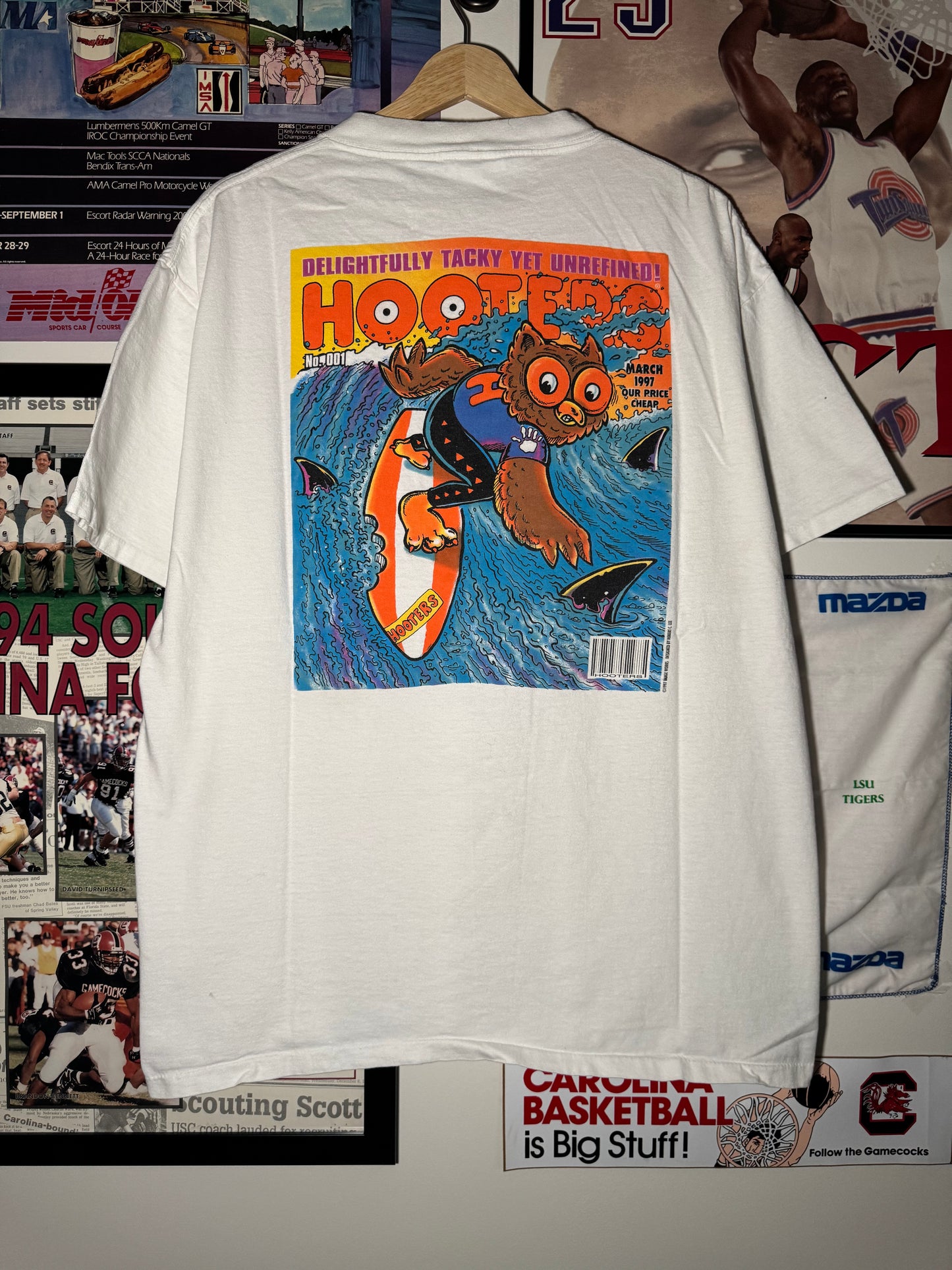 97’ Hooters Spring Break Tee
