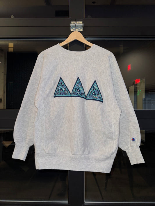 90s Tri-Delta Reverse Weave