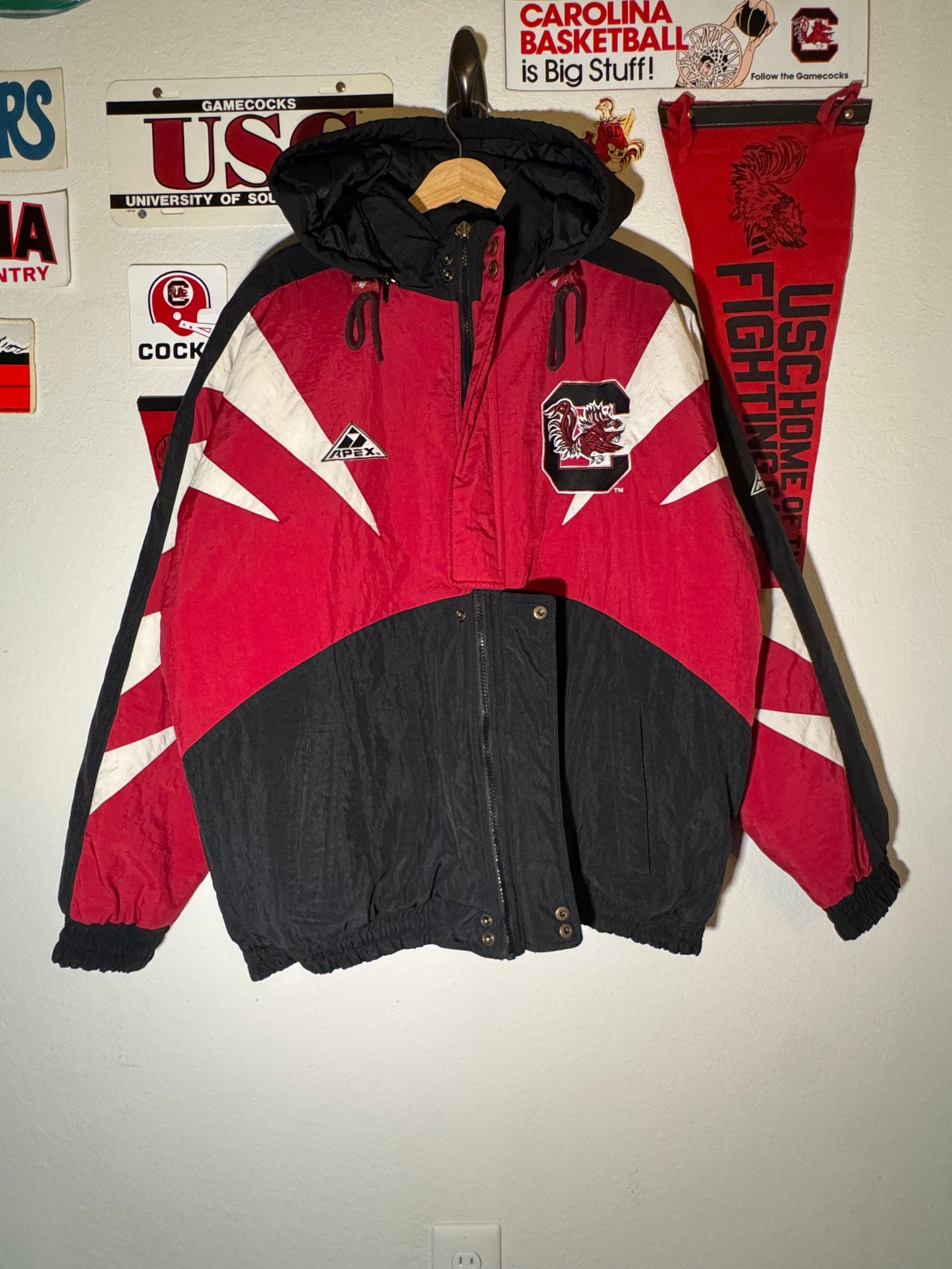 90s Hooded Shark Tooth Puffer